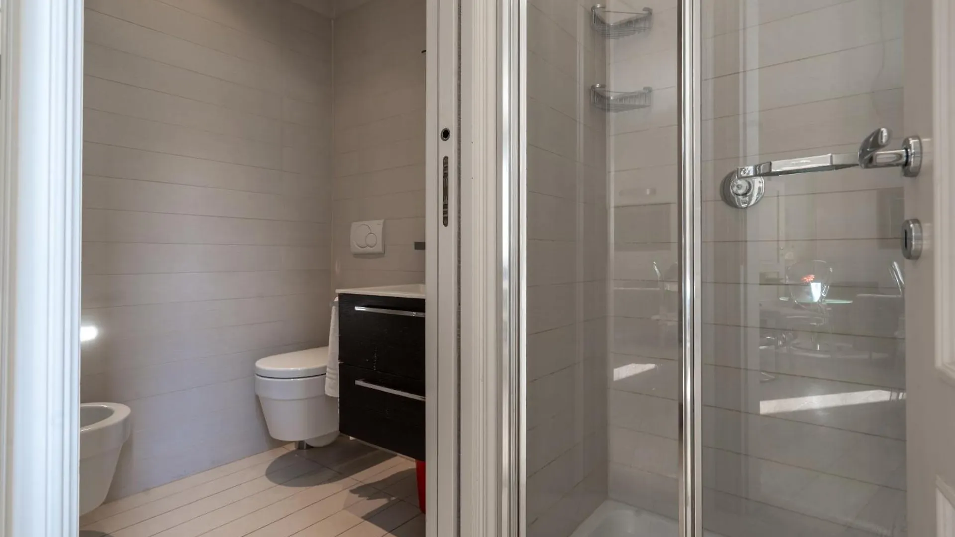 Repubblica Premium Apartment ميلان